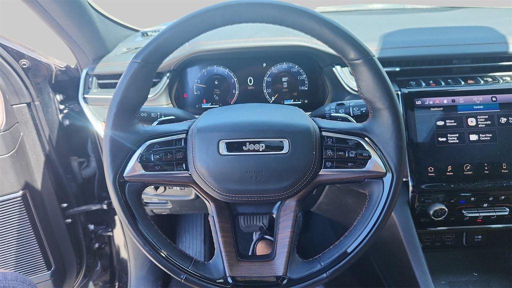 used 2023 Jeep Grand Cherokee car, priced at $42,995