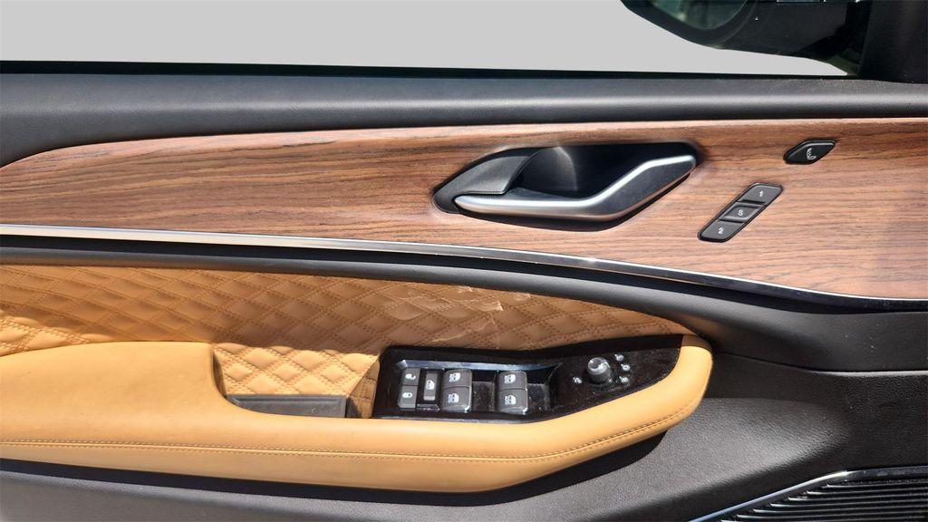 used 2023 Jeep Grand Cherokee car, priced at $42,995