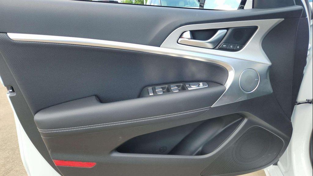 new 2026 Genesis G70 car, priced at $49,375