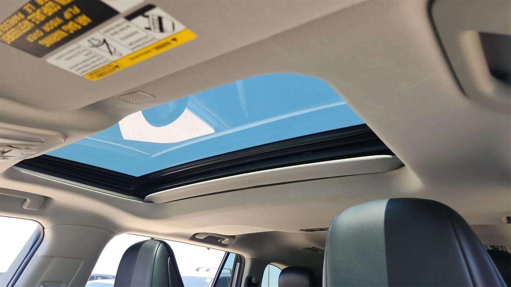 used 2022 Toyota Highlander car, priced at $32,528