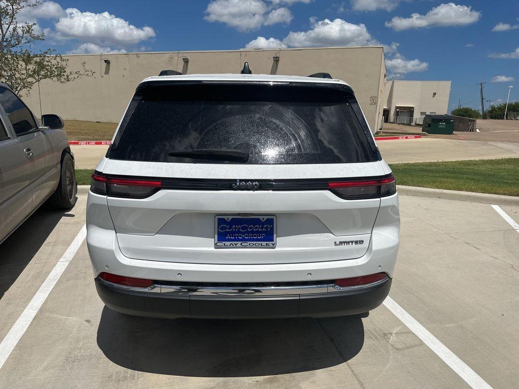 used 2023 Jeep Grand Cherokee car, priced at $27,544