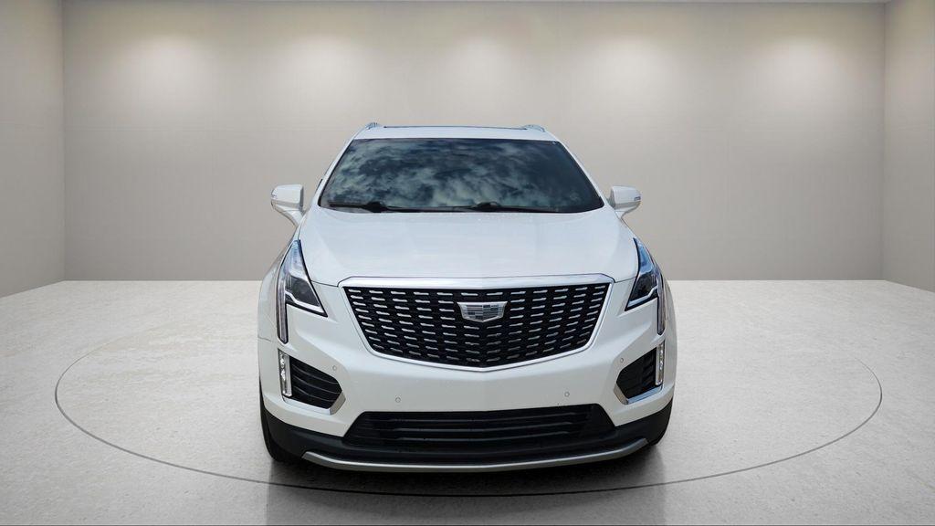 used 2022 Cadillac XT5 car, priced at $28,990