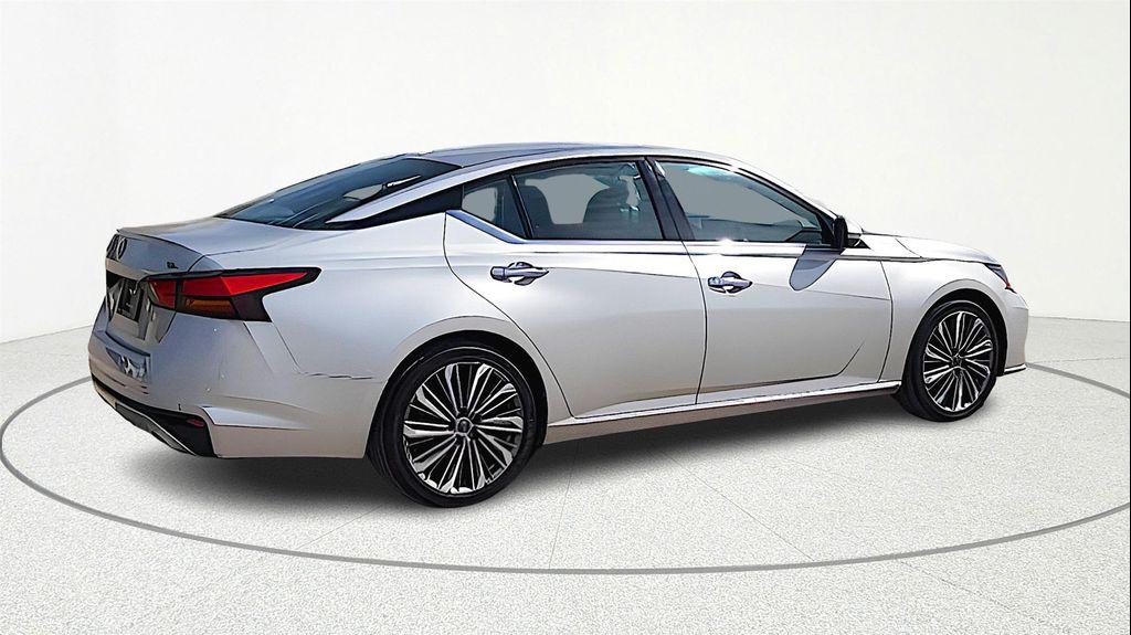 used 2023 Nissan Altima car, priced at $19,227