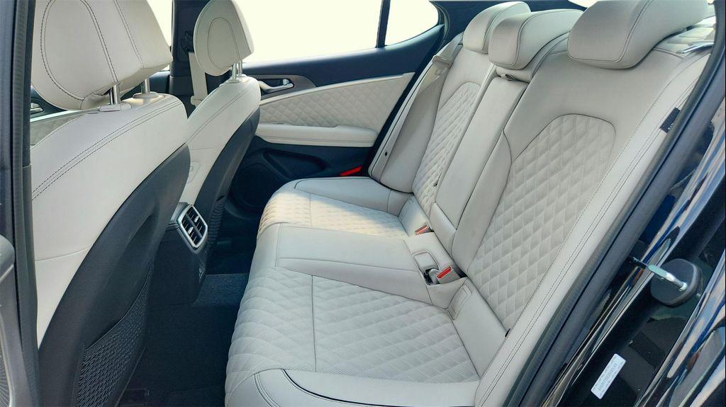 new 2025 Genesis G70 car, priced at $57,190