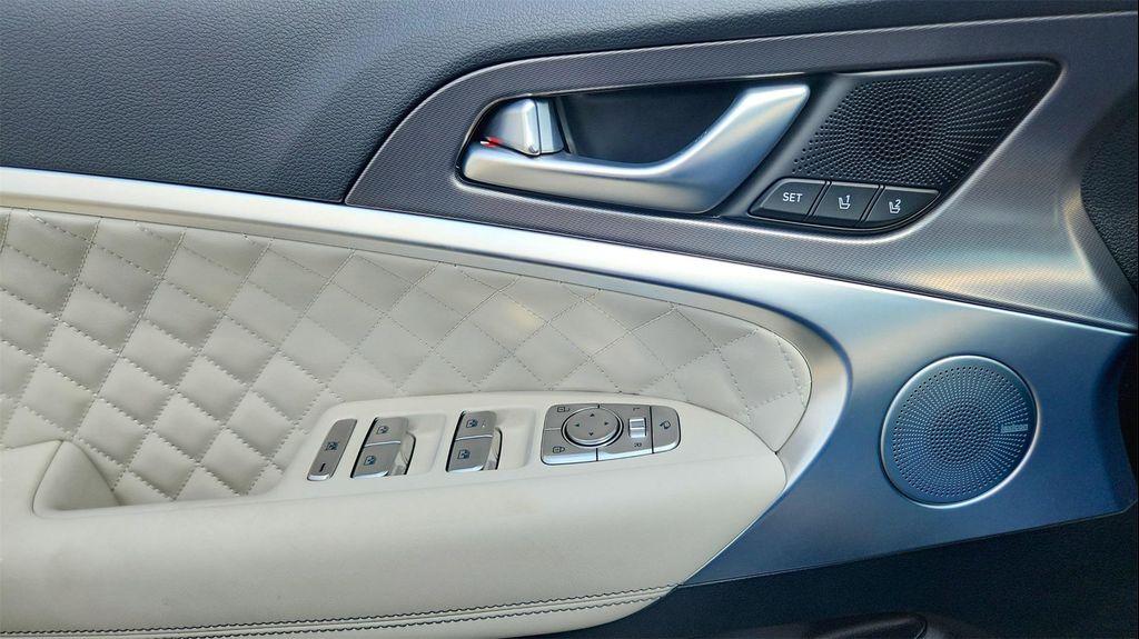 new 2025 Genesis G70 car, priced at $57,190