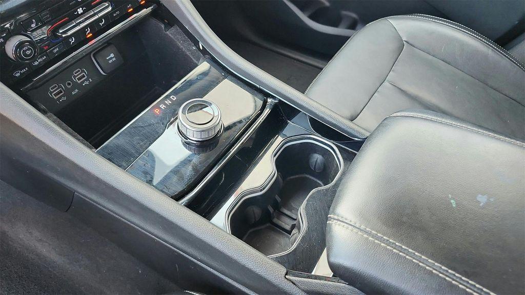 used 2021 Jeep Grand Cherokee L car, priced at $25,744