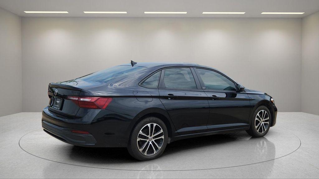used 2024 Volkswagen Jetta car, priced at $20,789