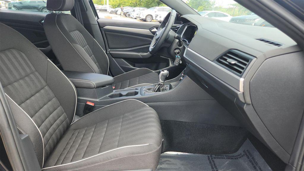 used 2024 Volkswagen Jetta car, priced at $20,789