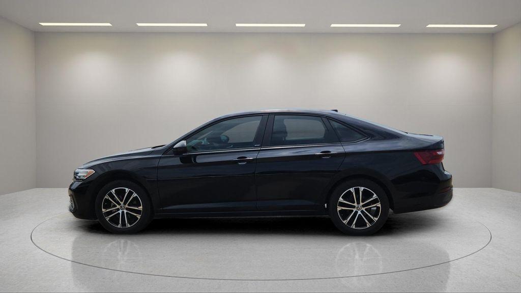 used 2024 Volkswagen Jetta car, priced at $20,789
