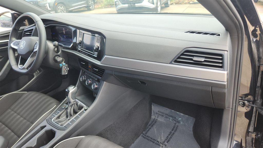 used 2024 Volkswagen Jetta car, priced at $20,789