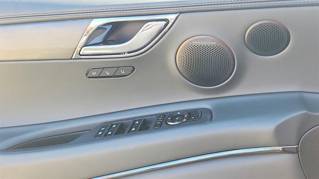 new 2026 Genesis GV80 Coupe car, priced at $91,980