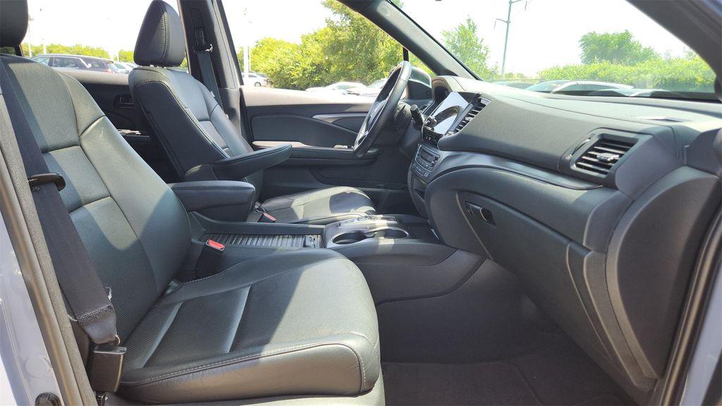 used 2023 Honda Passport car, priced at $29,777