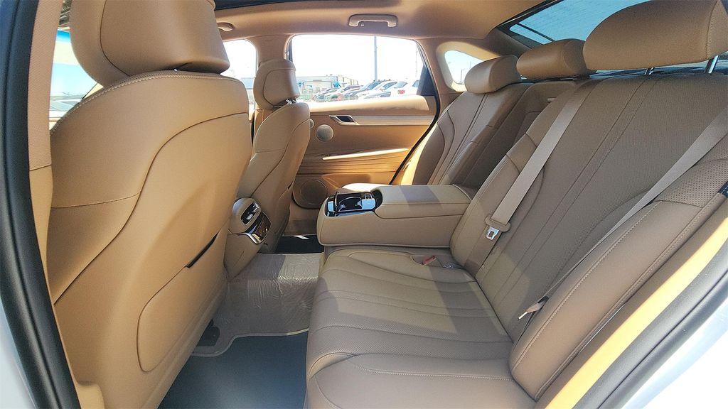 new 2025 Genesis G80 car, priced at $64,045