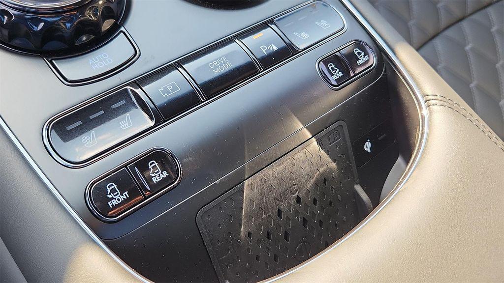 new 2026 Genesis G90 car, priced at $107,895