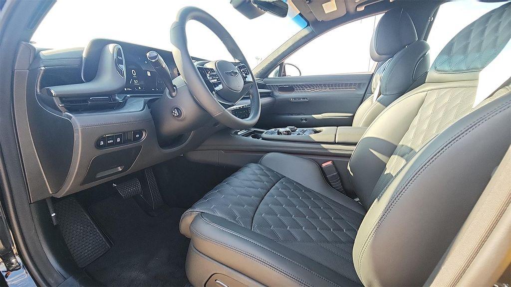 new 2026 Genesis G90 car, priced at $107,895