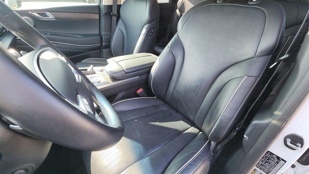 used 2022 Genesis GV80 car, priced at $39,989