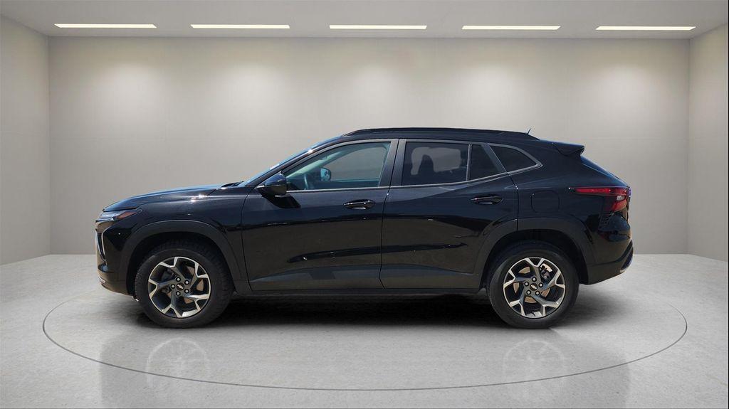 used 2024 Chevrolet Trax car, priced at $20,630
