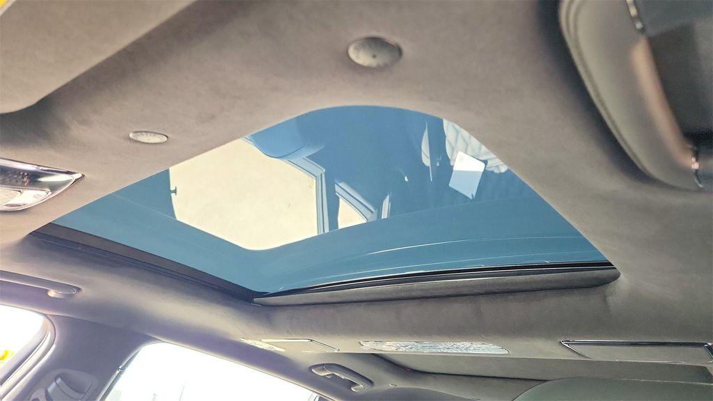 new 2026 Genesis G90 car, priced at $108,160