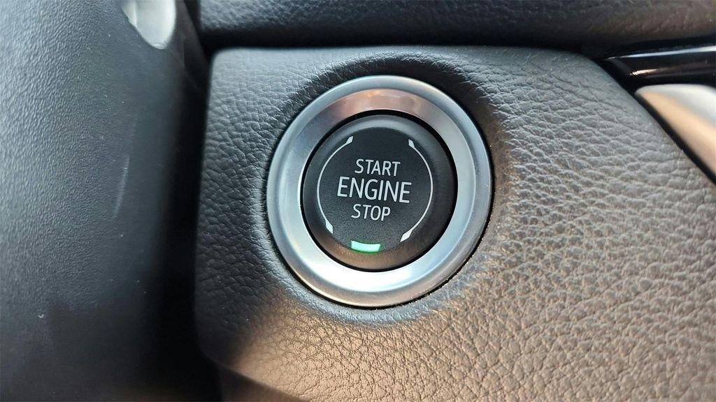 used 2025 Cadillac XT4 car, priced at $33,920