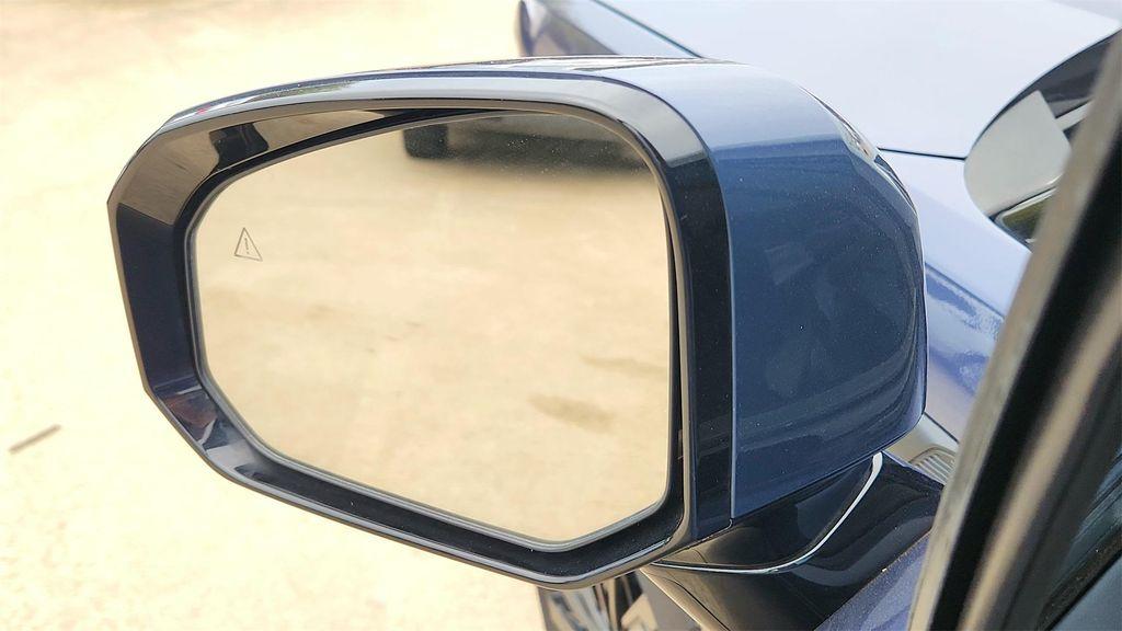 used 2025 Hyundai Santa Fe car, priced at $39,995