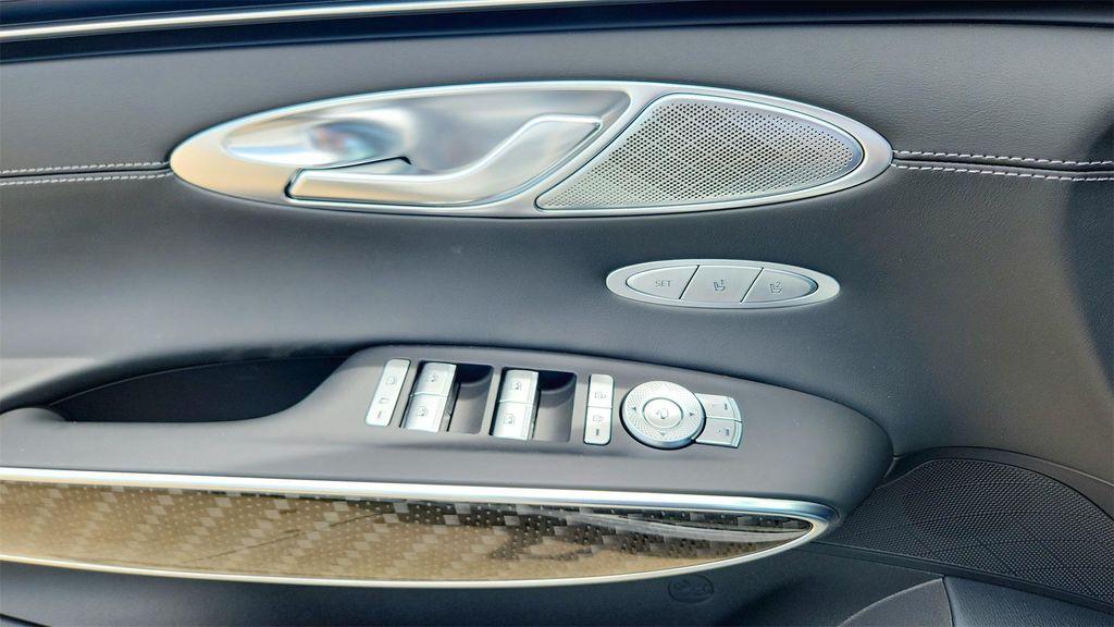 new 2025 Genesis GV70 car, priced at $70,714