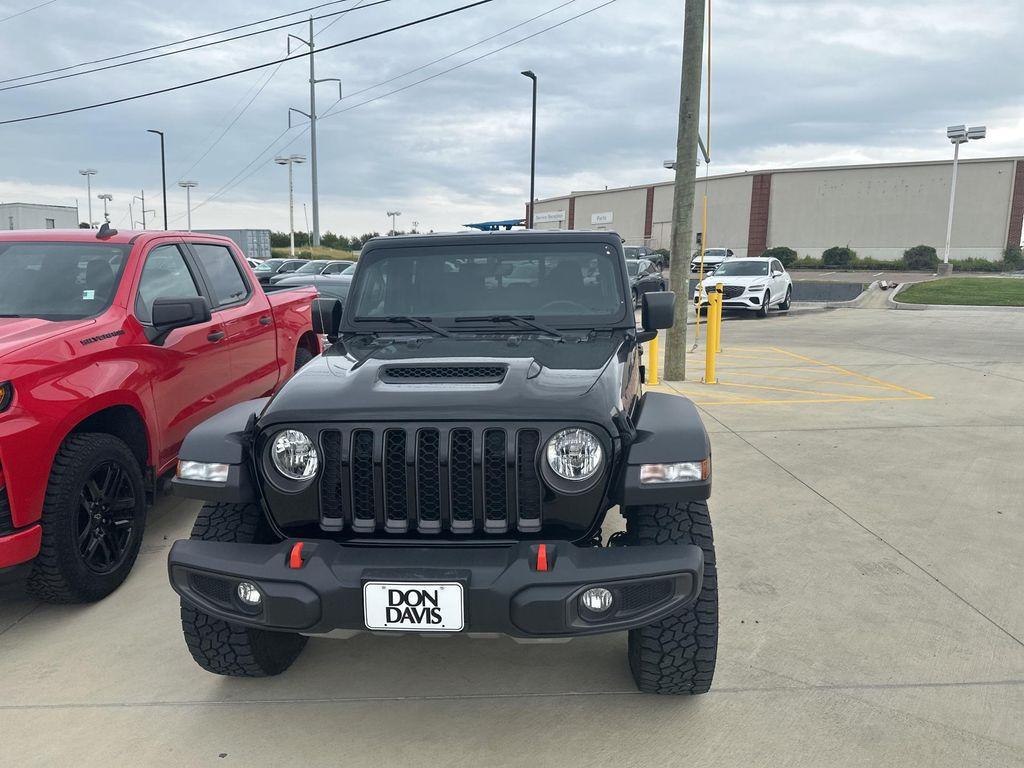 used 2023 Jeep Gladiator car