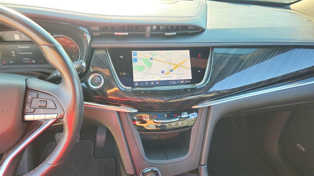 used 2022 Cadillac XT6 car, priced at $39,452