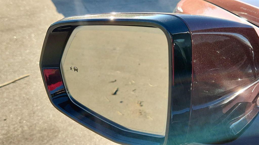 used 2022 Cadillac XT6 car, priced at $39,452