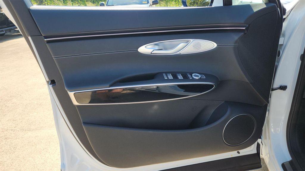new 2026 Genesis GV70 car, priced at $51,130