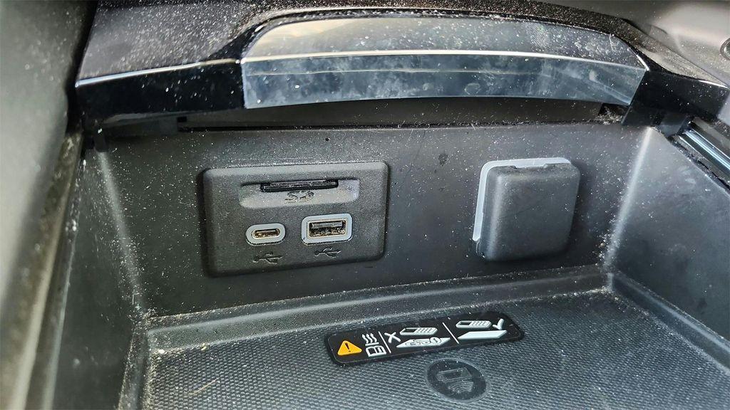 used 2023 Buick Envision car, priced at $32,995