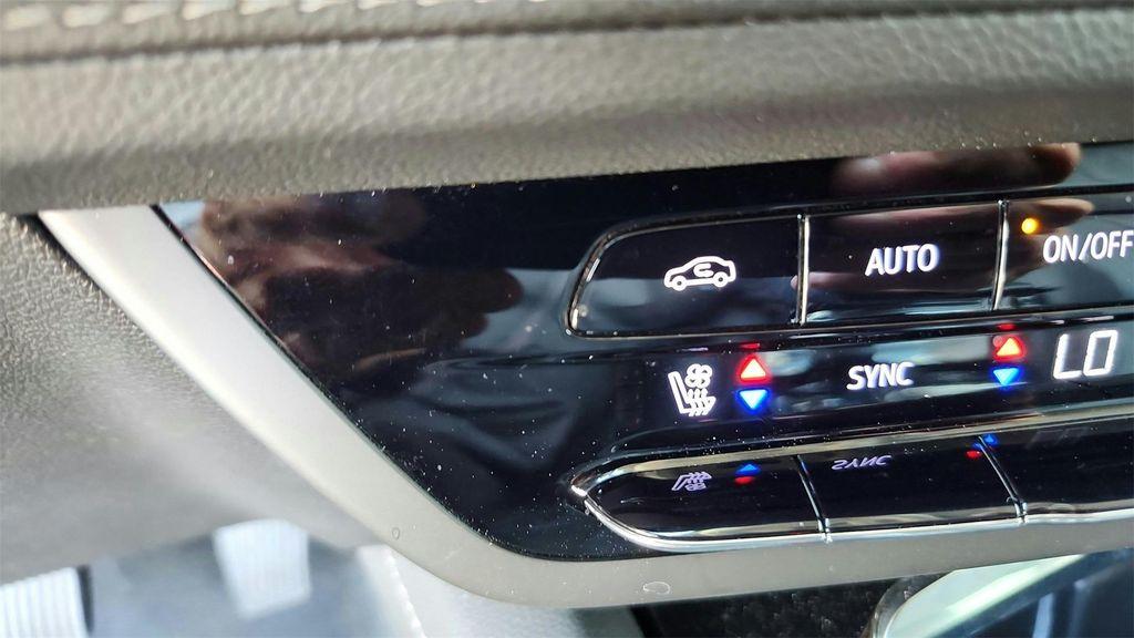 used 2023 Buick Envision car, priced at $32,995