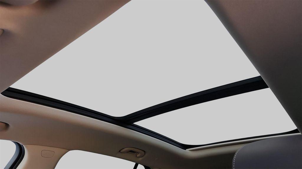 used 2023 Buick Envision car, priced at $32,995