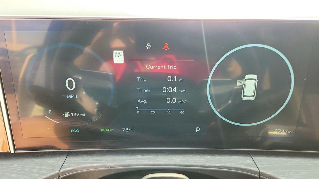 used 2025 Hyundai Santa Fe car, priced at $39,995