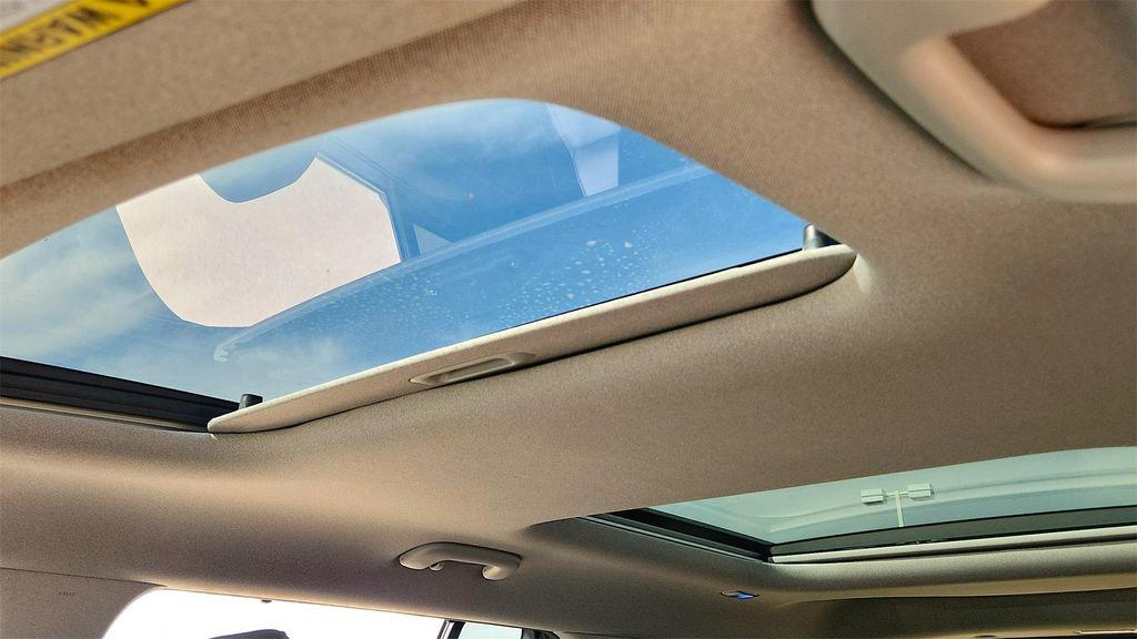 used 2025 Hyundai Santa Fe car, priced at $39,995