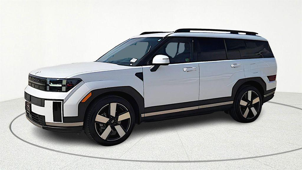 used 2025 Hyundai Santa Fe car, priced at $39,995