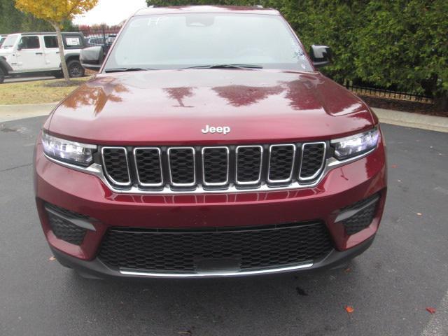 new 2024 Jeep Grand Cherokee car, priced at $35,607