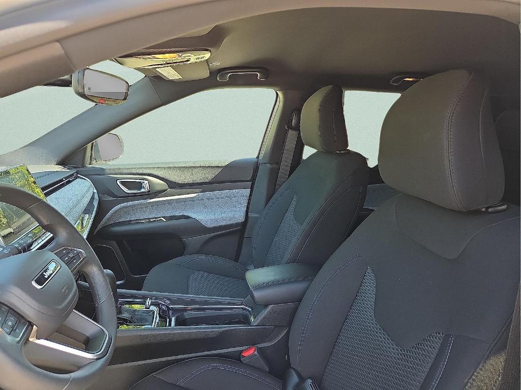 new 2025 Jeep Compass car, priced at $25,585