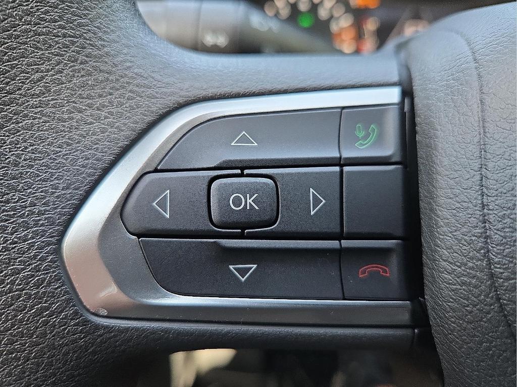 new 2025 Jeep Compass car, priced at $25,585
