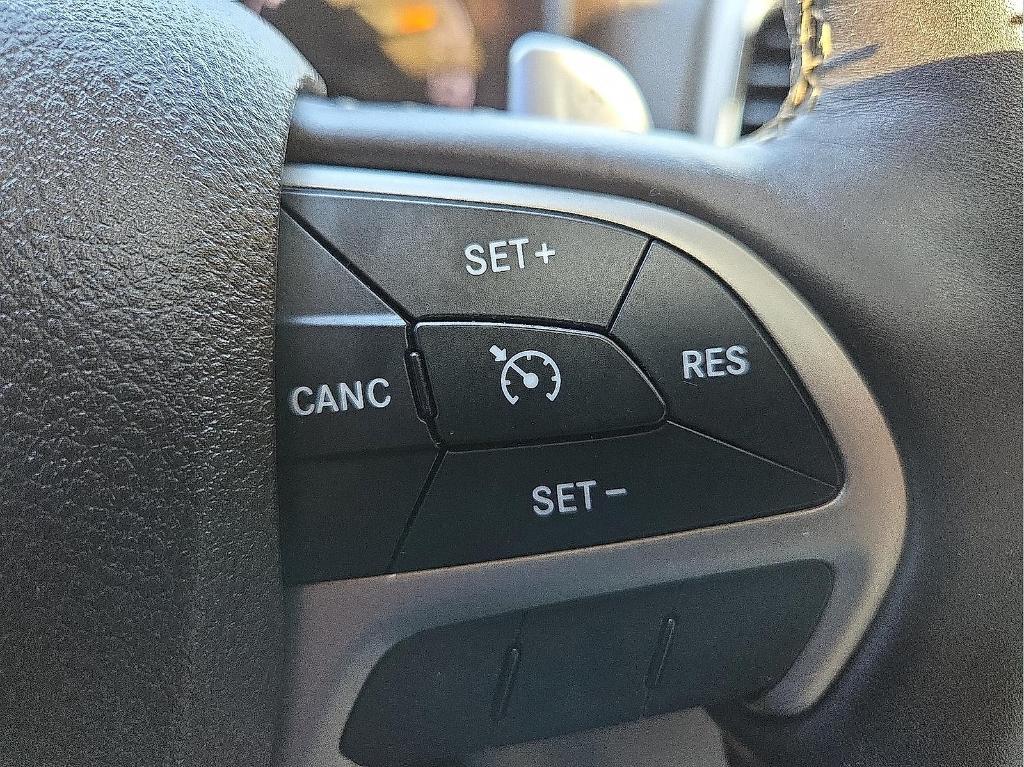 used 2017 Jeep Grand Cherokee car, priced at $17,629