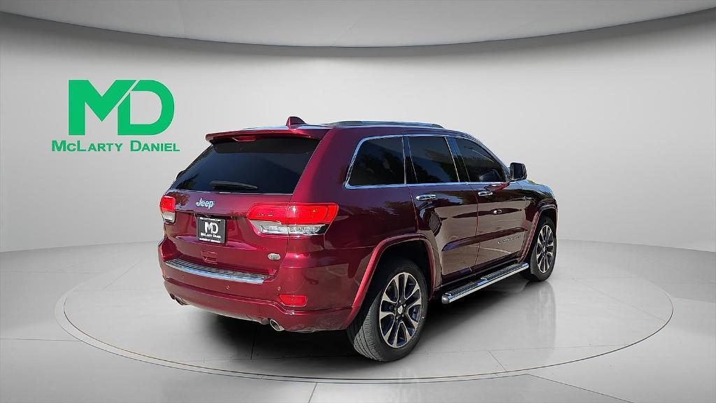 used 2017 Jeep Grand Cherokee car, priced at $17,629