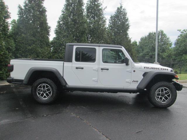 new 2024 Jeep Gladiator car, priced at $55,459