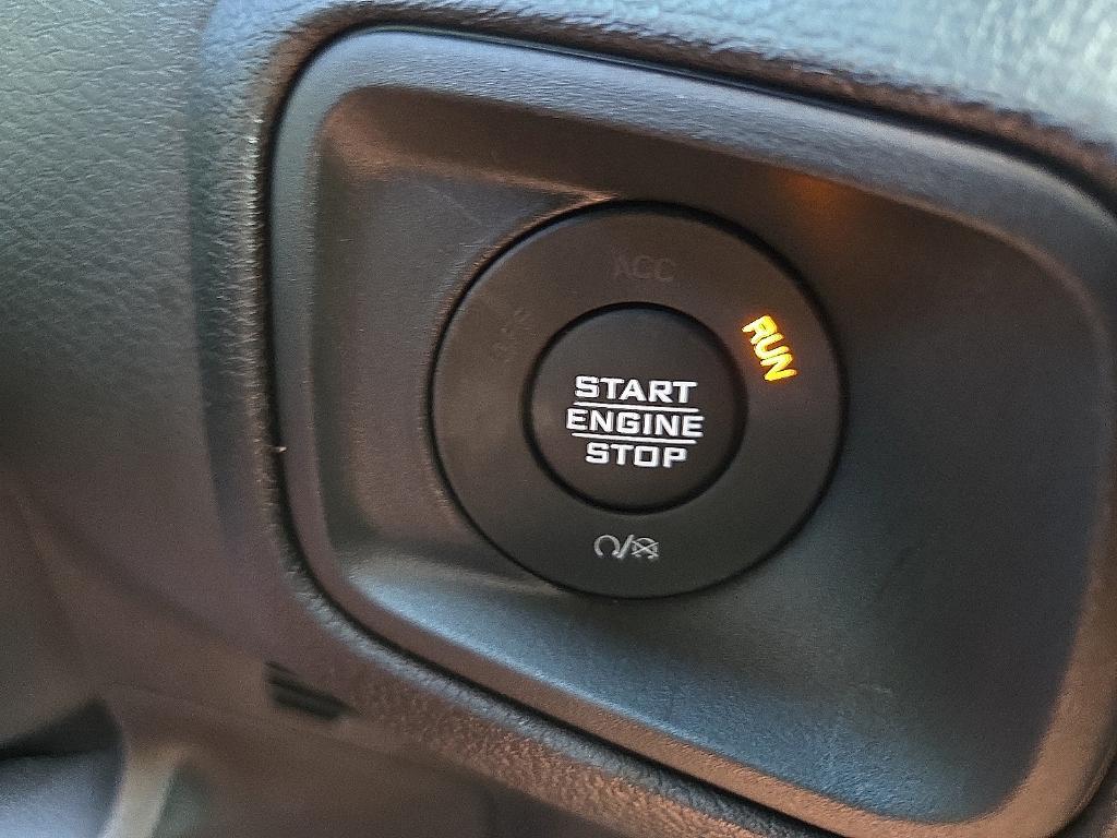 new 2026 Jeep Gladiator car, priced at $47,973