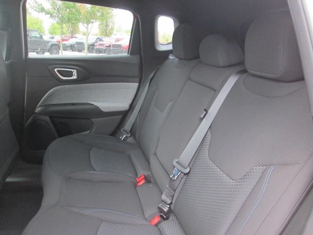 new 2025 Jeep Compass car, priced at $25,608