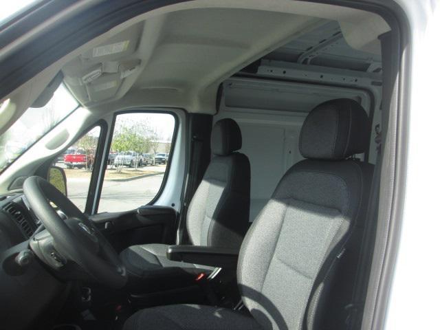 new 2025 Ram ProMaster 2500 car, priced at $50,036