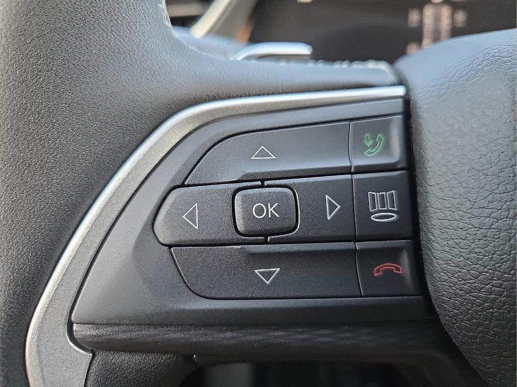new 2025 Jeep Grand Cherokee car, priced at $40,650
