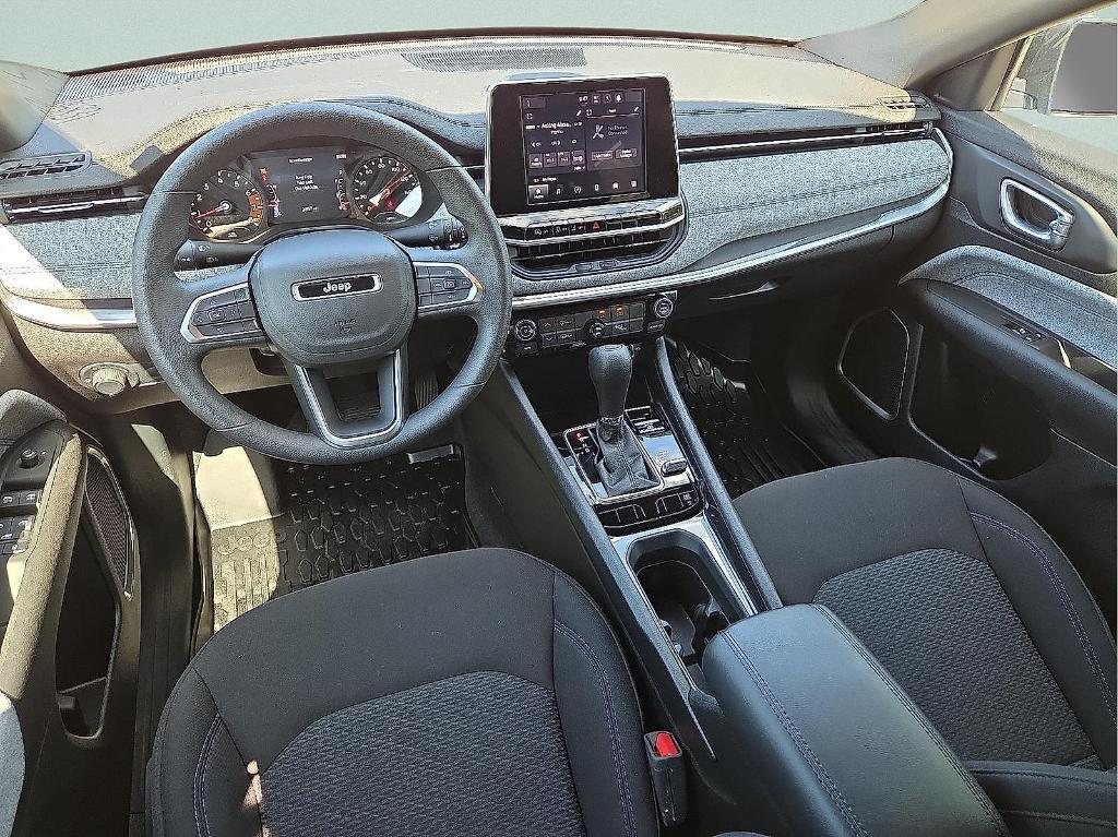 new 2025 Jeep Compass car, priced at $25,639