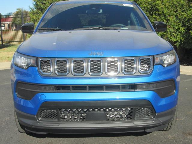 new 2025 Jeep Compass car, priced at $26,396