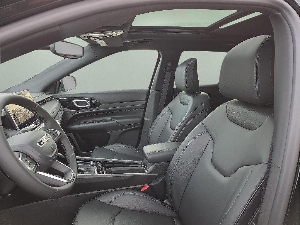 new 2026 Jeep Compass car, priced at $36,995