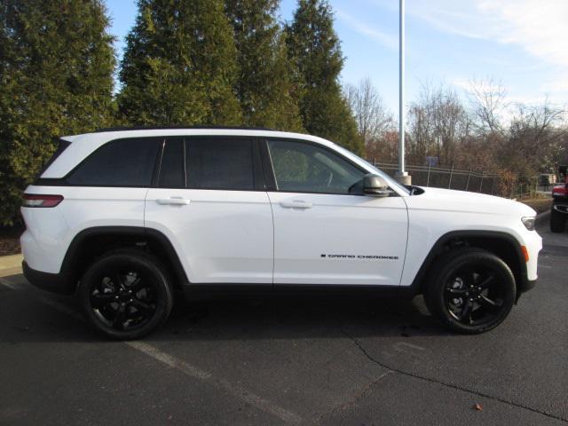 new 2025 Jeep Grand Cherokee car, priced at $41,319