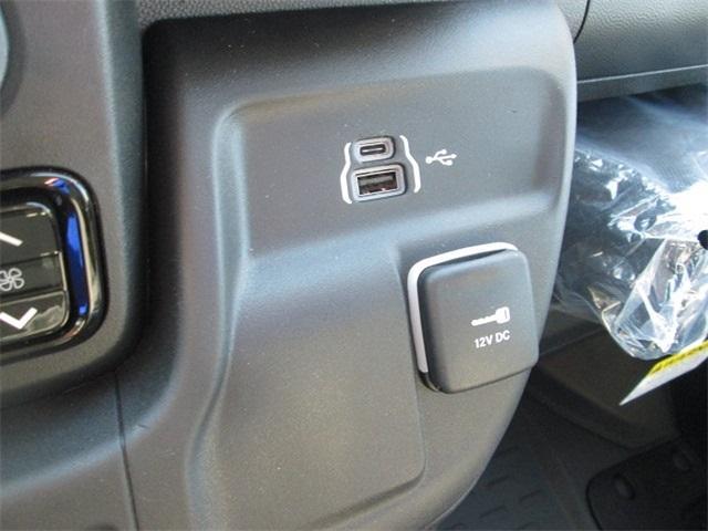 new 2025 Ram ProMaster 2500 car, priced at $49,722